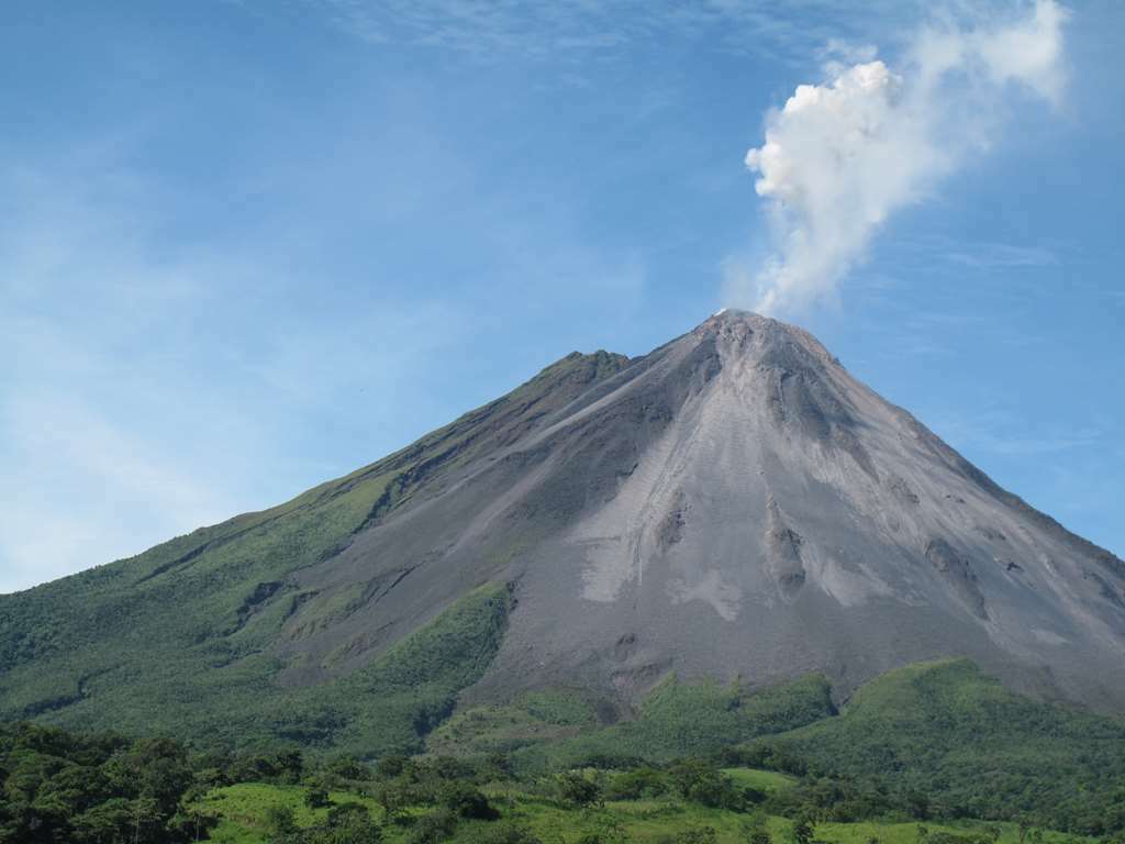 Hotel Montana De Fuego Resort And Spa La Fortuna Buitenkant foto